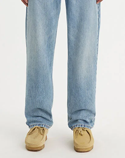 SHOP RELAXED JEANS