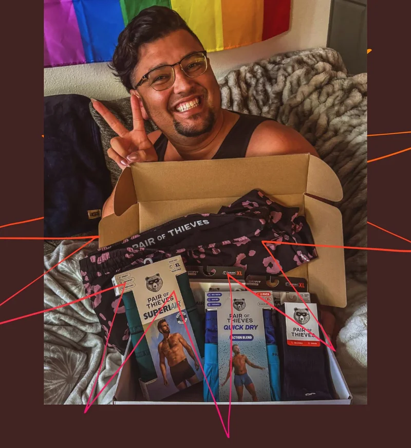 Carter Martinez @carteray Winter Garden, FL Californian native living in sunny Orlando. Casually relaxing at home with the occasional theme park visit here and there.