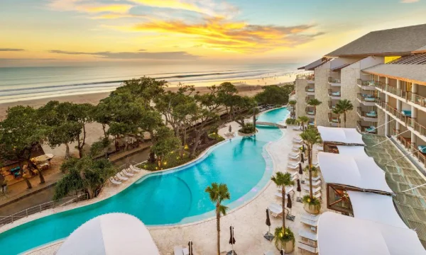 Double-Six Luxury Hotel