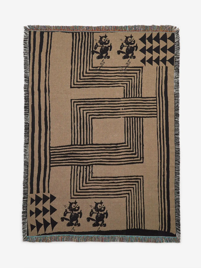 Image of Goods by Goodhood Lifestore Art Throw - Geometric Cat