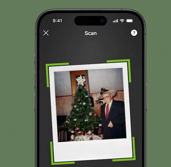 Polaroid App
