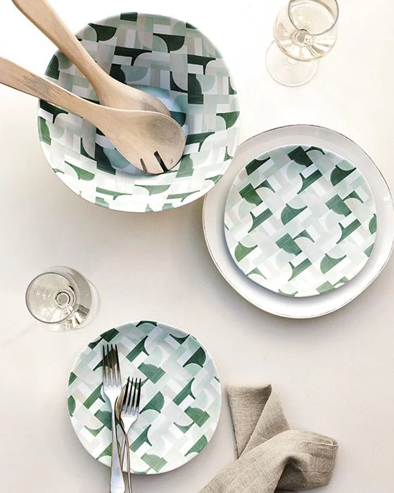 the colorful summer table