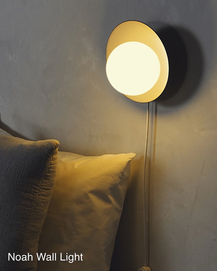 Noah Wall Light