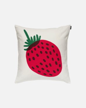 Mansikka placement Cushion cover 50x50 cm Mansikka placement Cushion cover 50x50 cm
