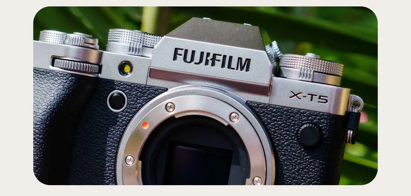 The Fujifilm X-T5