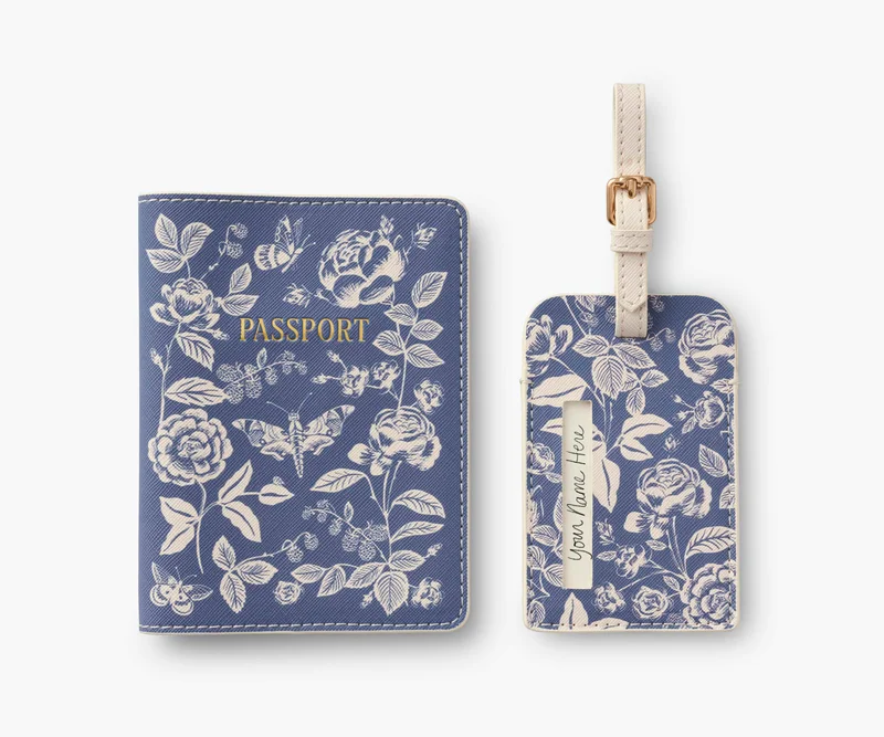 Image of Passport Holder & Luggage Tag Set - English Rose