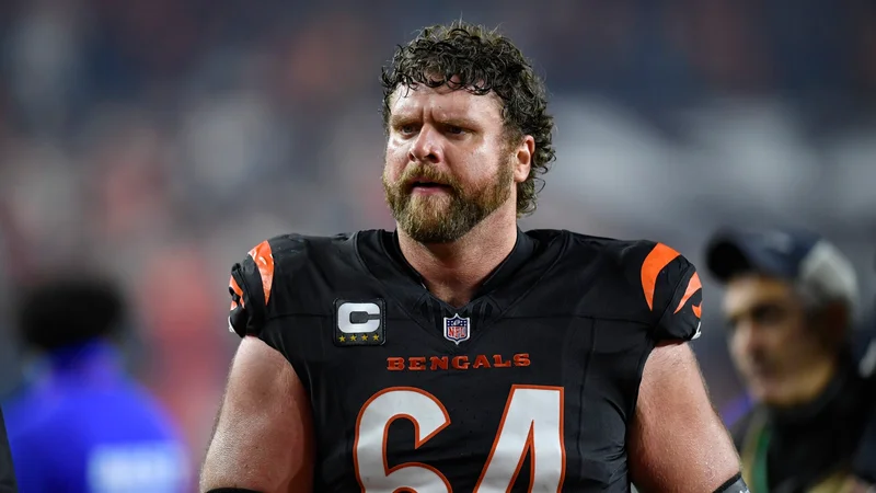 C Ted Karras signs one-year extension with Bengals