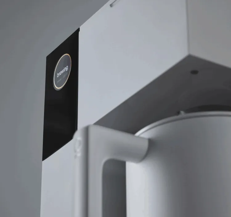 The coffee maker that thinks like a pour-over