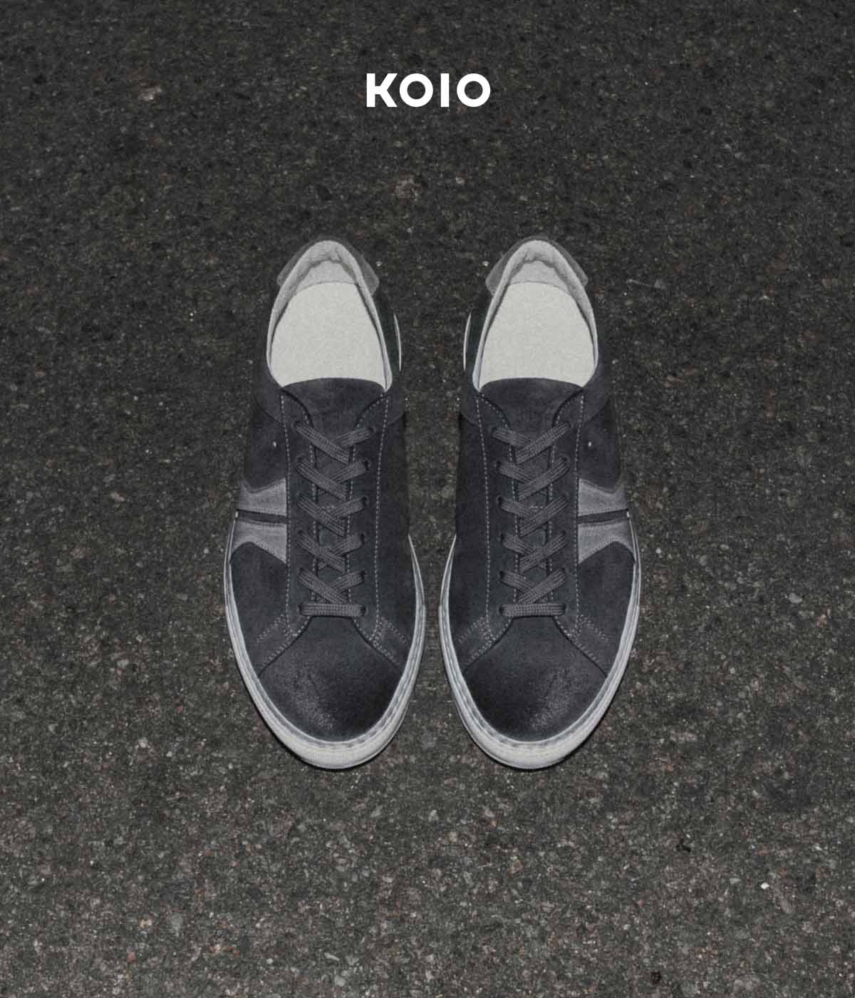 The Capri in Distressed Asphalt. Pave Your Way.