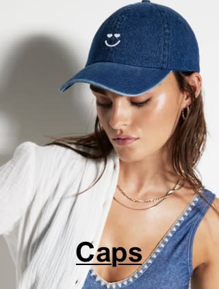 Caps