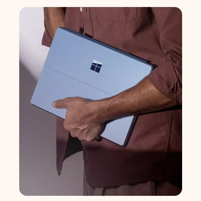 Copilot+ PC Surface Pro.