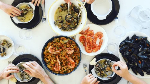 These are the recipes and phrases you need to know to host a Spanish meal!