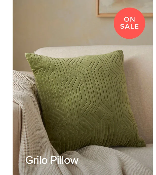 Grilo Pillow.