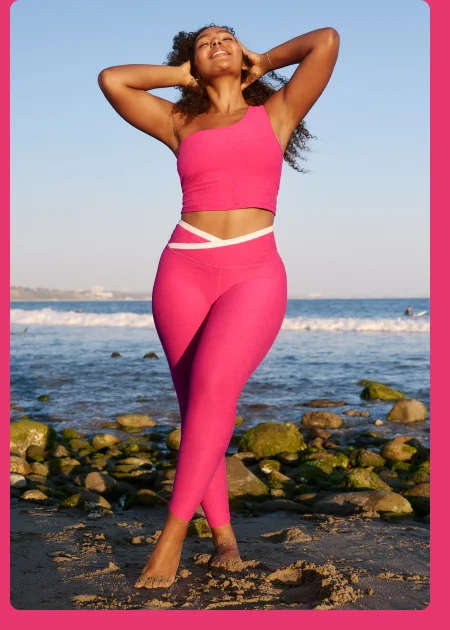 Spacedye Outlines High Waisted Midi Legging in Vivid Pink Heather/Cloud White