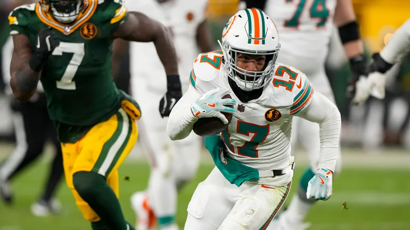 Jaylen Waddle wants to bounce back from