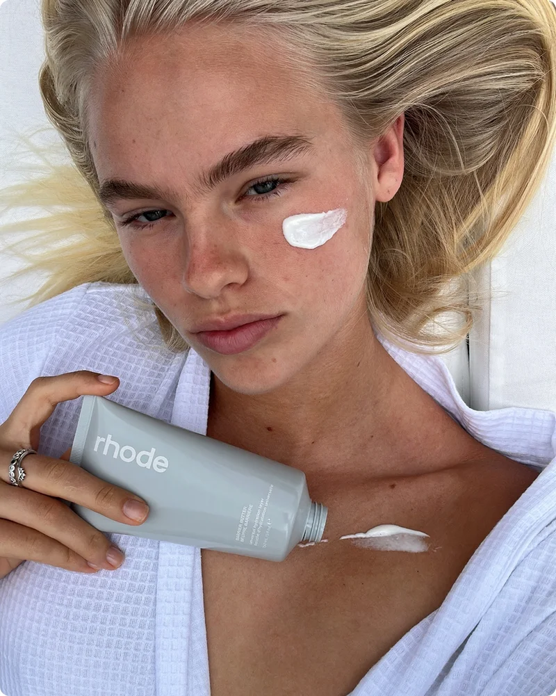 SUNNY DAYS, DEEP HYDRATION