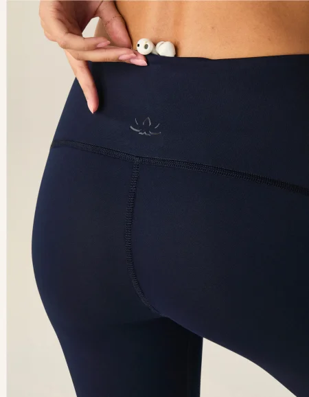 POWERBEYOND™ Strive Midi Legging