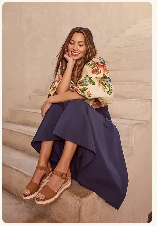 Diana Wedge Sandal - Image