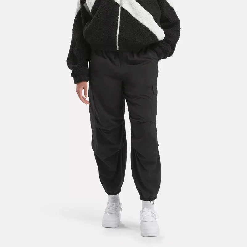 Image of Women's Wardrobe Essentials Cargo Pants