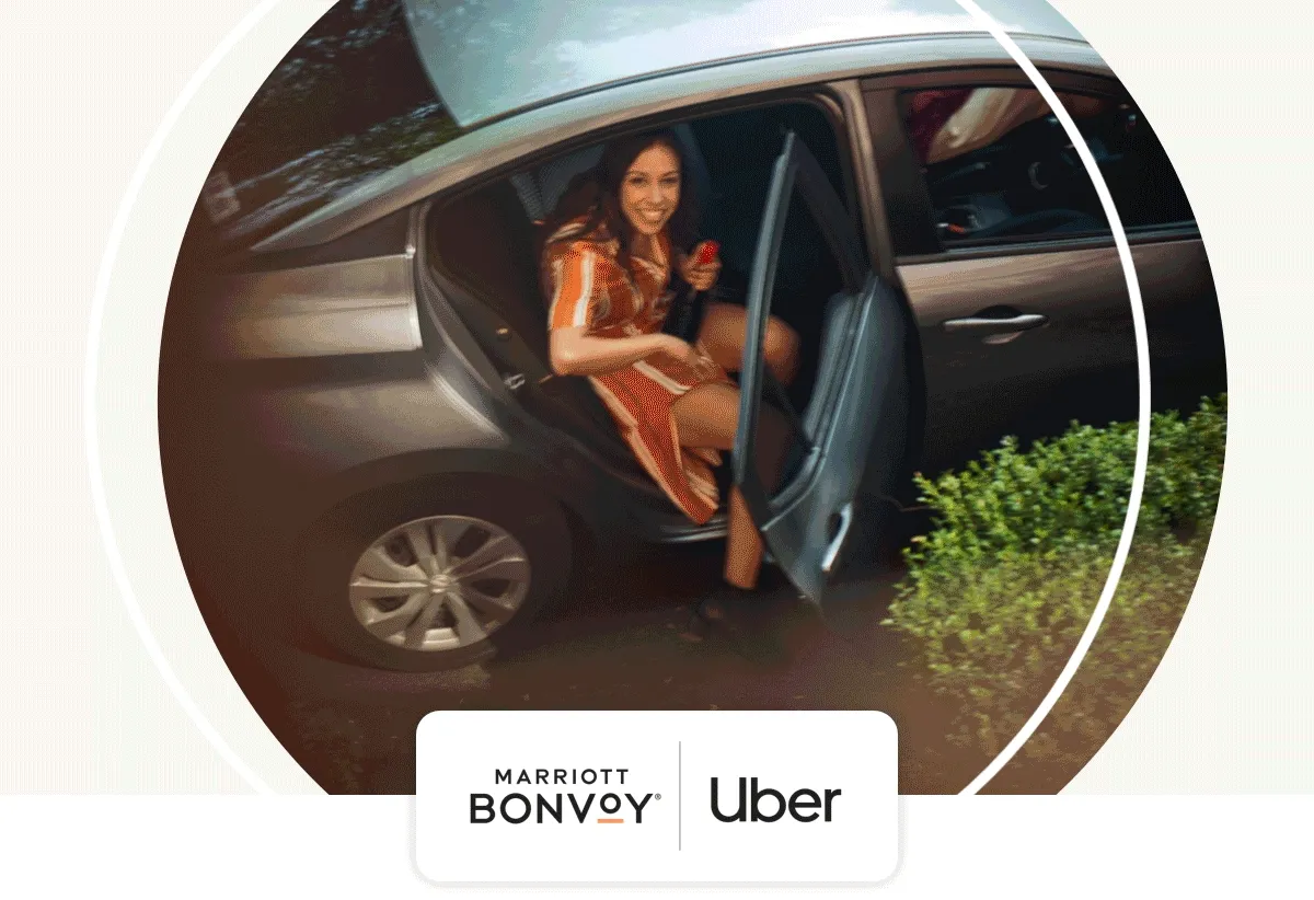 A rideshare passenger arrives at her hotel.