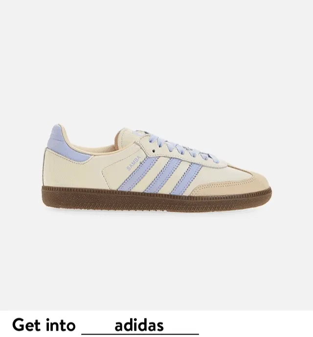 Casual sneakers in shades of white, blue and purple.