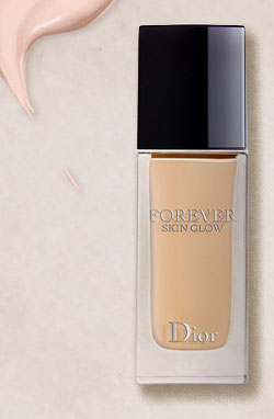 Dior Forever Skin Glow Foundation SPF 15