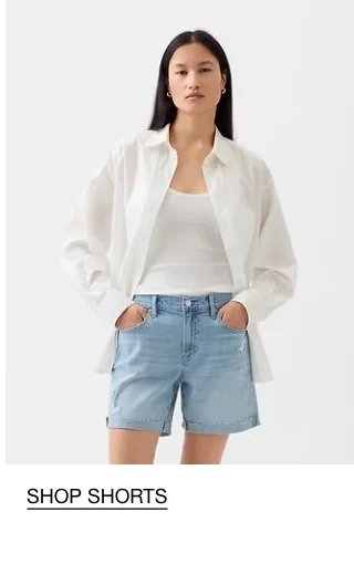 Display images to show real-time content