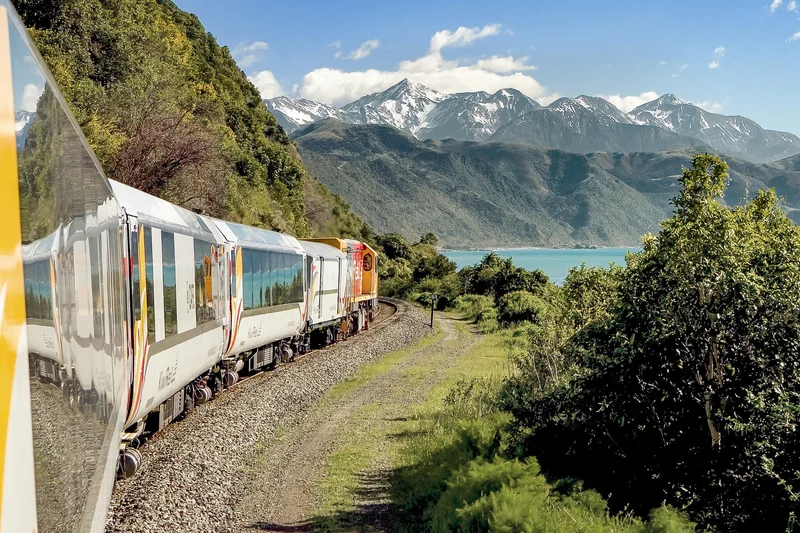 Coastal Pacific train in New Zealand, by KiwiRail.