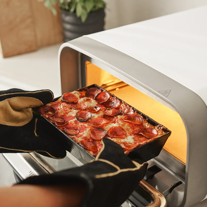 Eidref Laxa's Perfect Pan Pizza