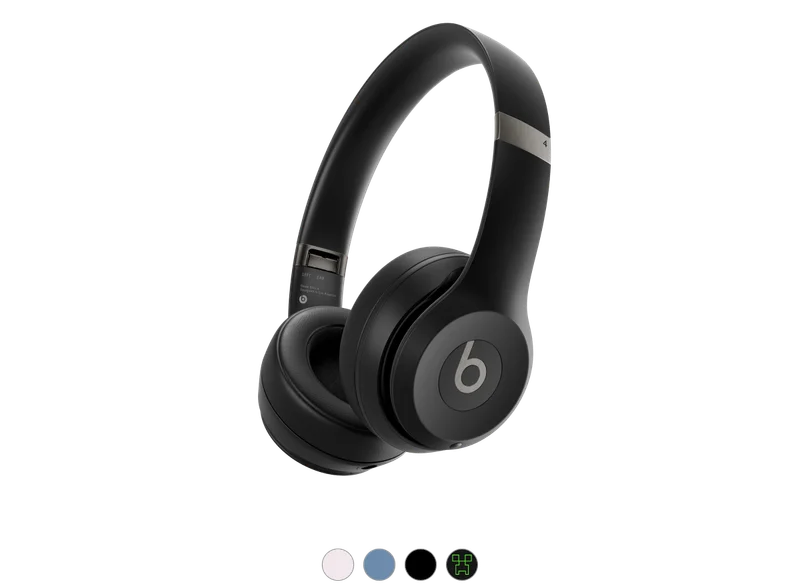 Beats Solo 4 in Matte Black.