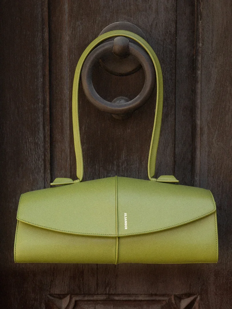 East-west bags