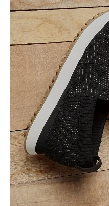 womens-resident-2-0-sneaker-black-metallic-linen-stripe