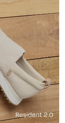 womens-resident-2-0-sneaker-natural-undyed-metallic-linen-stripe