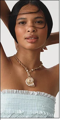 Shell necklace