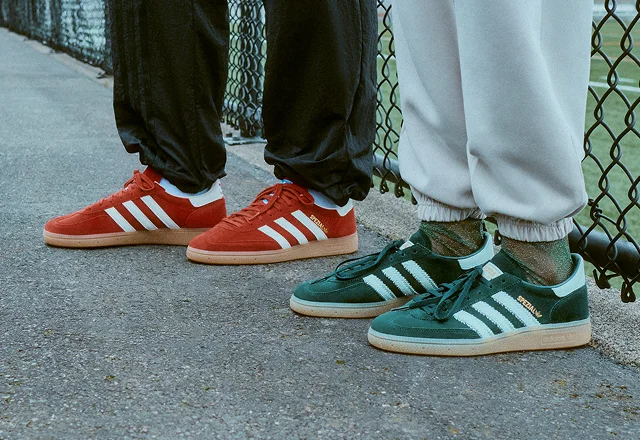 product shot of red and green Spezial