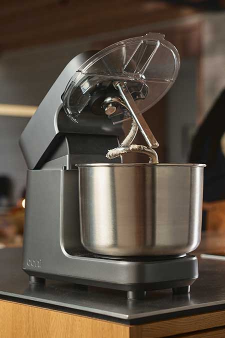 Dishwasher-safe, stainless steel Rotating Bowl