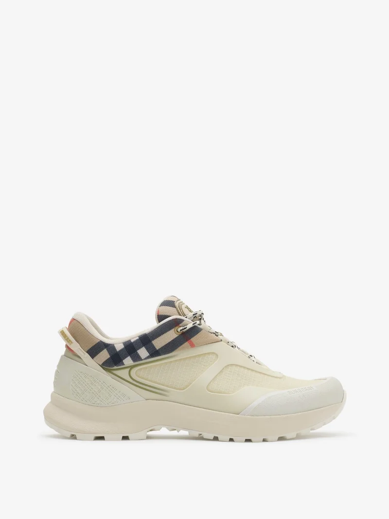 Check and Mesh Discover Sneakers​