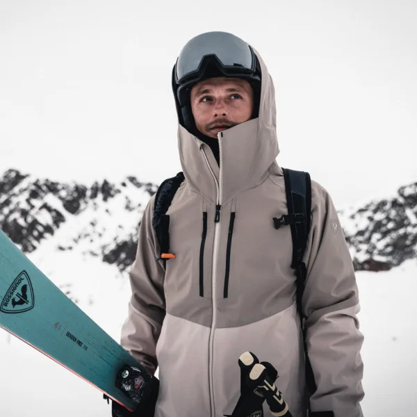 END-OF-SEASON SALE: 30% off gear from Dynastar, Lange, and Rossignol.