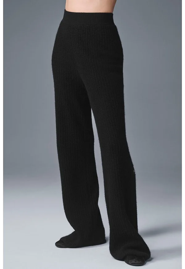 Cashmere High-Waist Plush Waffle Pant - Black - Black / M
