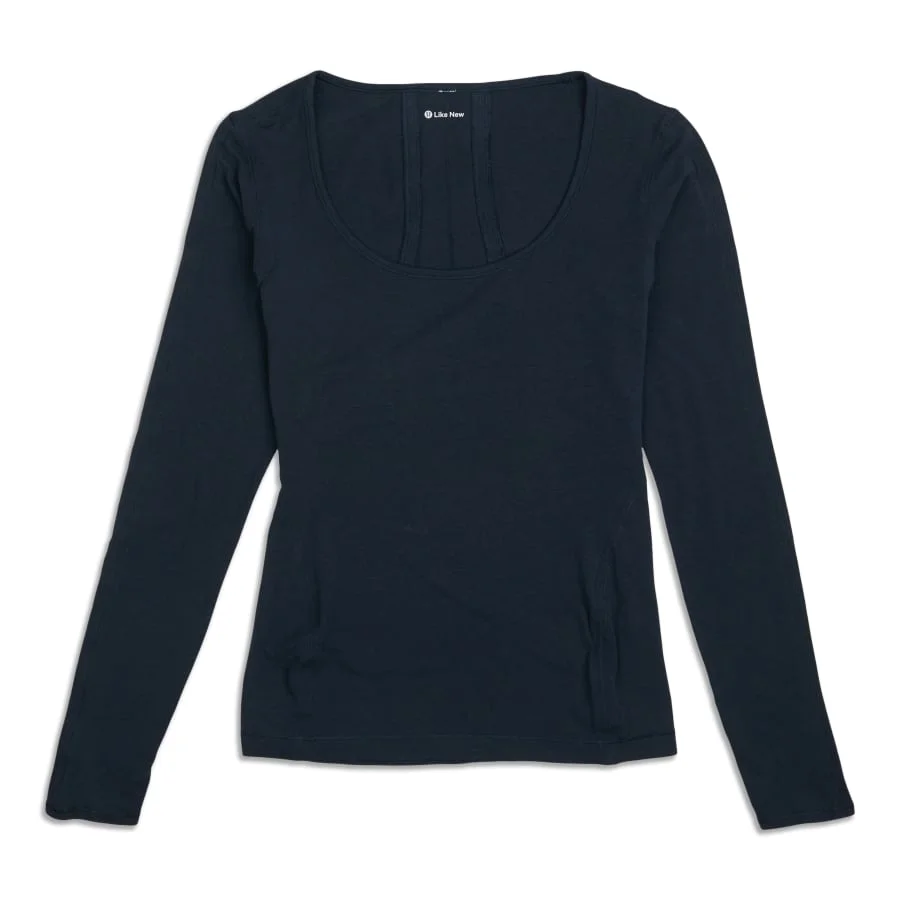 Women's Long Sleeve Shirt - Resale
