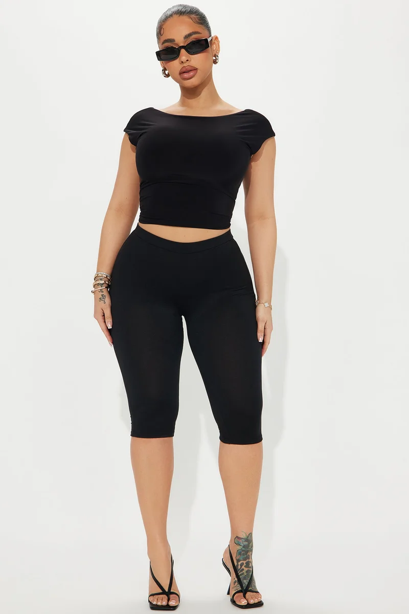 Image of Just A Sip Capri Legging - Black