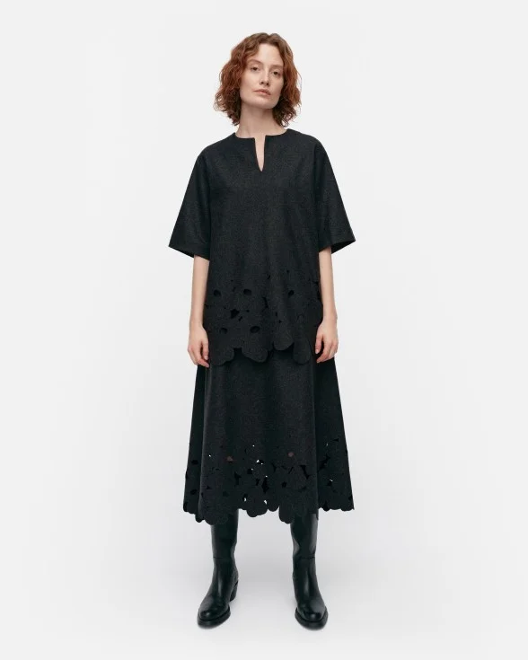 Karmi Unikko wool top
