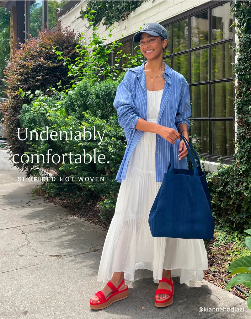 Undeniably comfortable. SHOP RED HOT WOVEN @kiannahedjazi