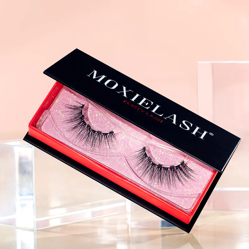 Flirty Lashes