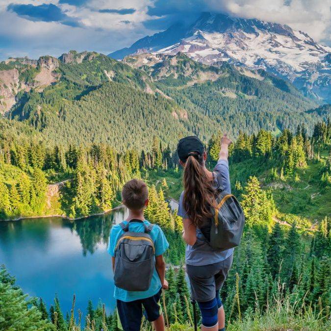 48 U.S. Spots to Visit with Your Kids Before They Grow Up