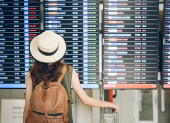 15 airport hacks for traveling comfortably