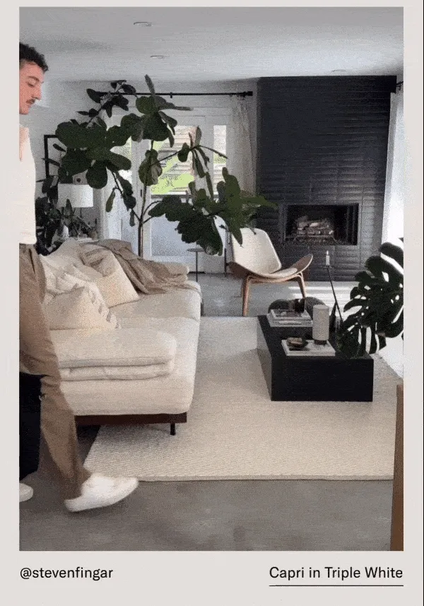 @stevenfingar-Capri in Triple White