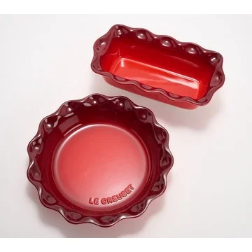 Le Creuset Heritage Fluted Pie Plate Dish & Loaf Pan