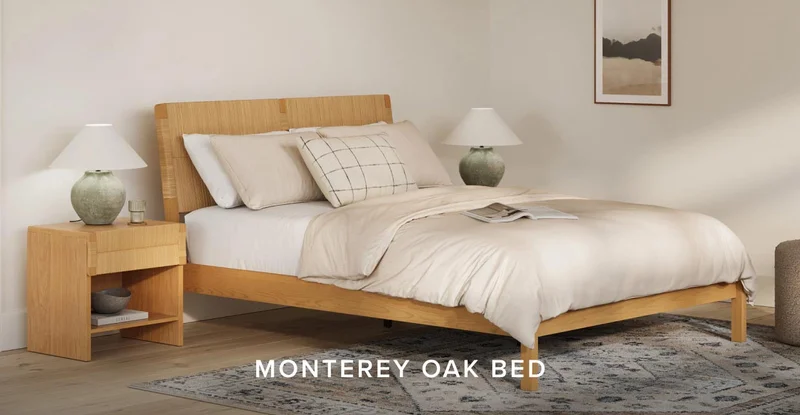 Monterey Oak Bed