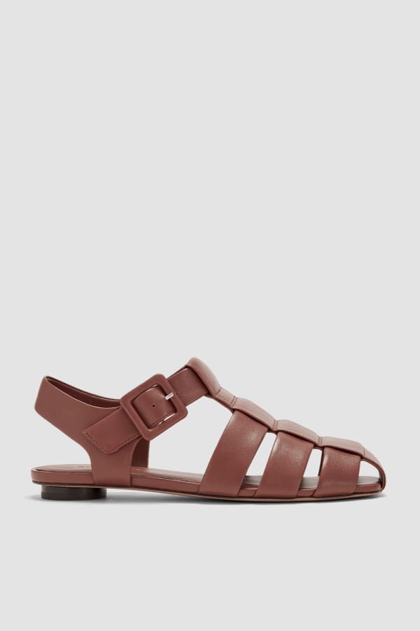 [IMAGE]The Day Fisherman Sandal